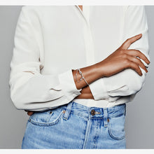 Load image into Gallery viewer, Daisy Flower Safety Chain Charm